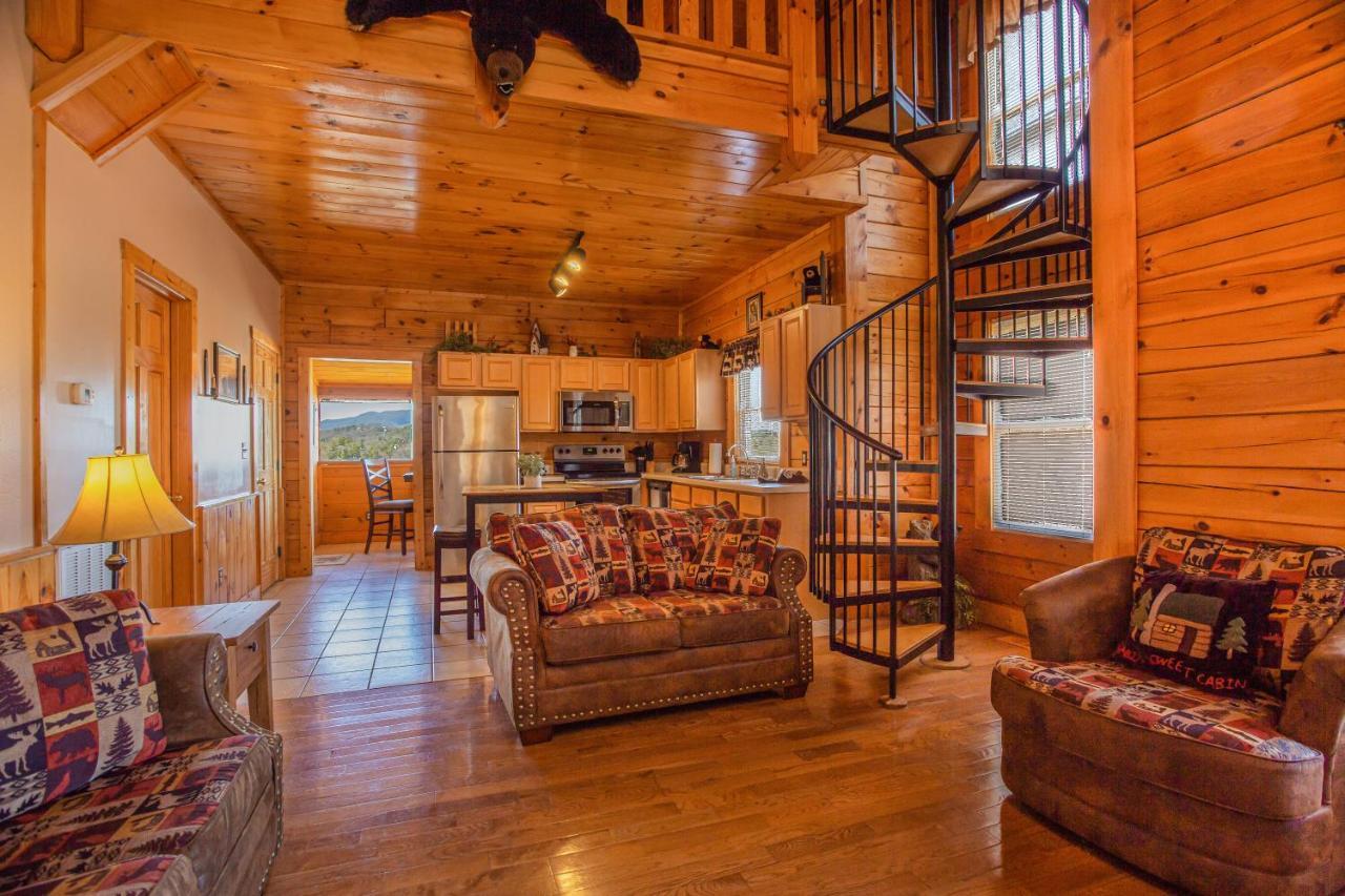 Вилла Bear Claw - Bear Claw Retreat In Pigeon Forge! Экстерьер фото