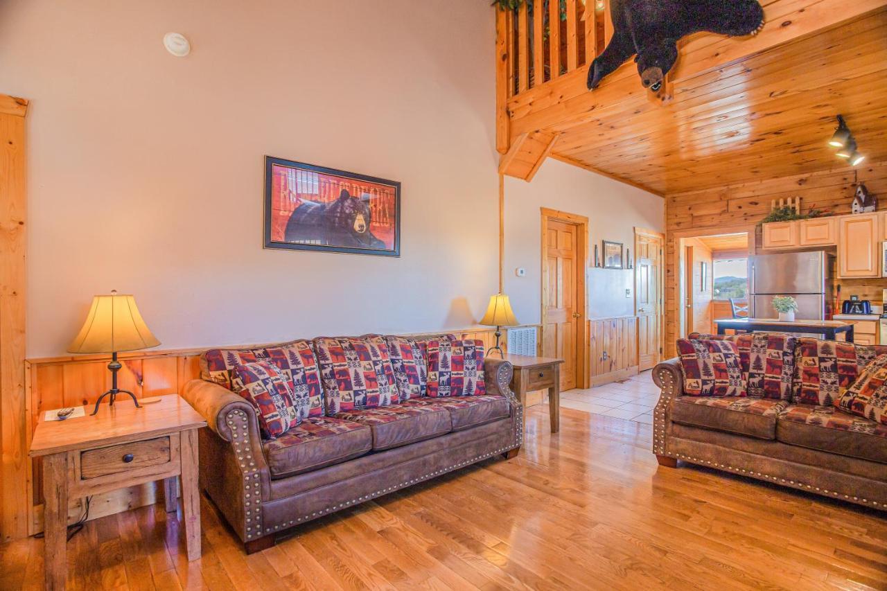 Вилла Bear Claw - Bear Claw Retreat In Pigeon Forge! Экстерьер фото